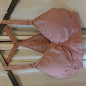 Kindred bravely nursing bra